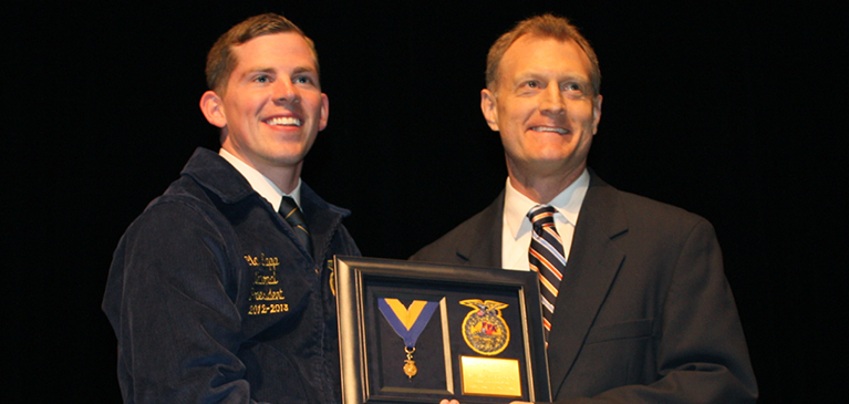 021918-dave-armstrong-ffa-members-offer-optimism-for-the-future Dave Armstrong with an FFA member