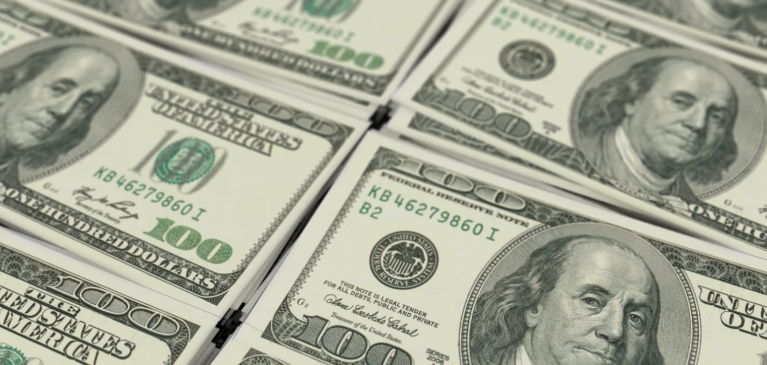 $100 bills