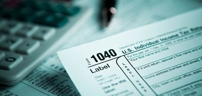 Tax Form 1040 with Calculator
