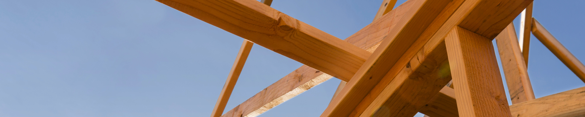 Construction tresses for farm building