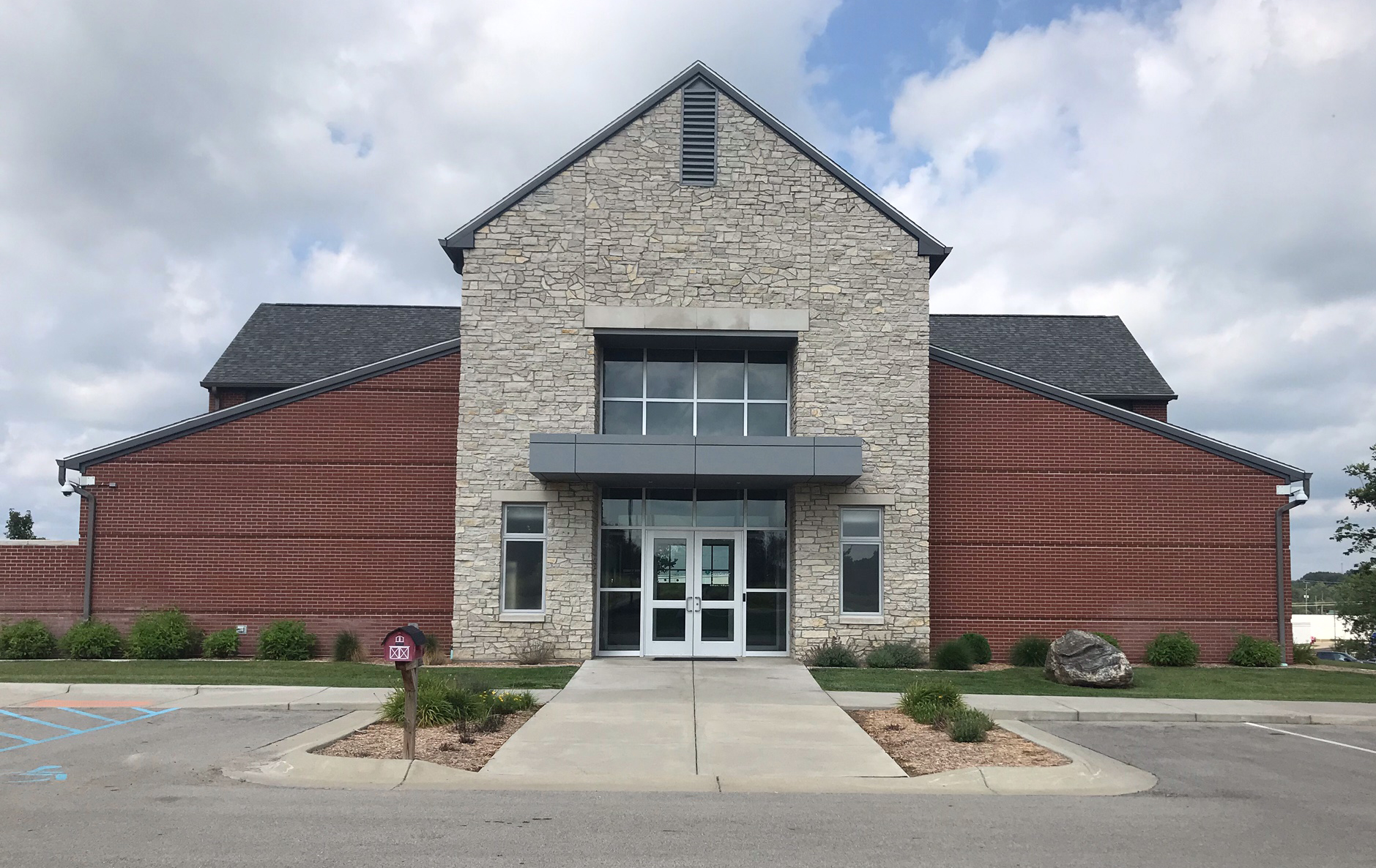 Photo of the Jonesville office